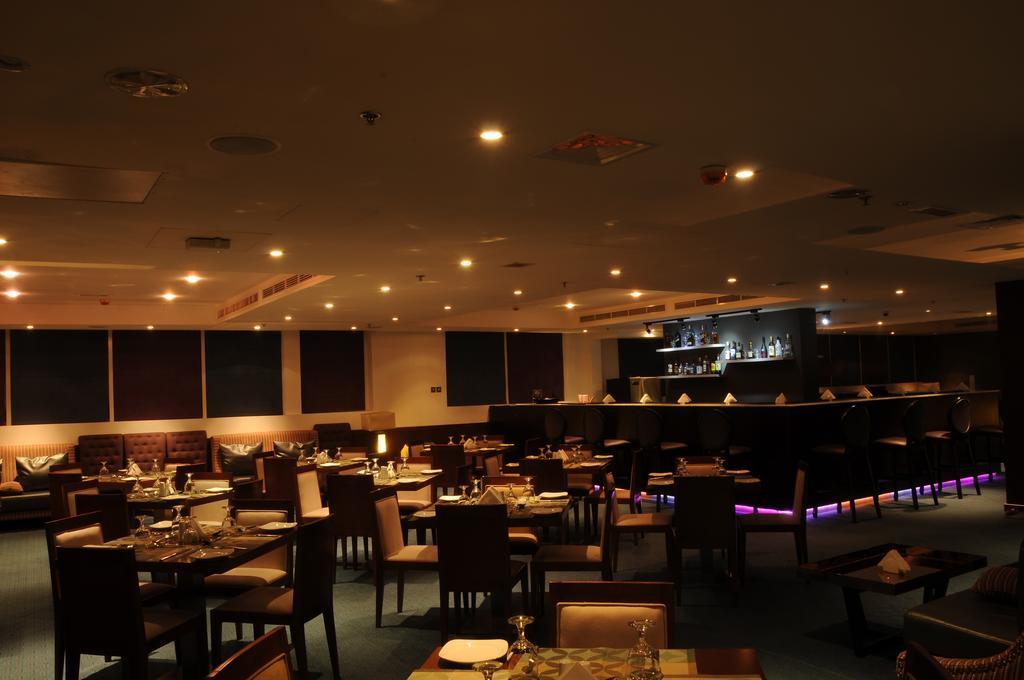 巴林假日酒店 麦纳麦 外观 照片